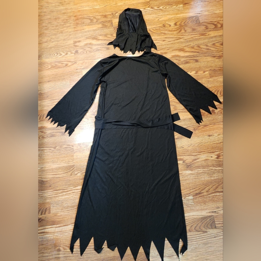 XL Unisex Kids Grim Reaper 4 piece Halloween Costume Party